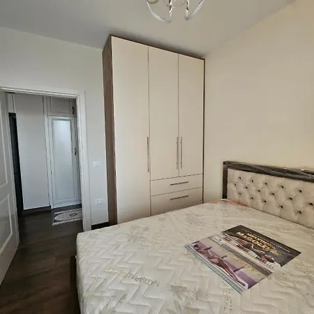 Διαμέρισμα Luxury Guests *